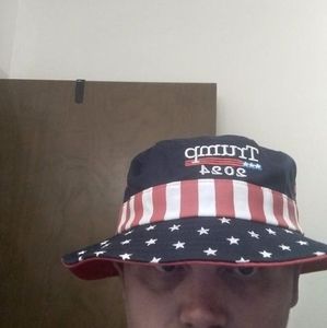 Meet your Posher, Richard